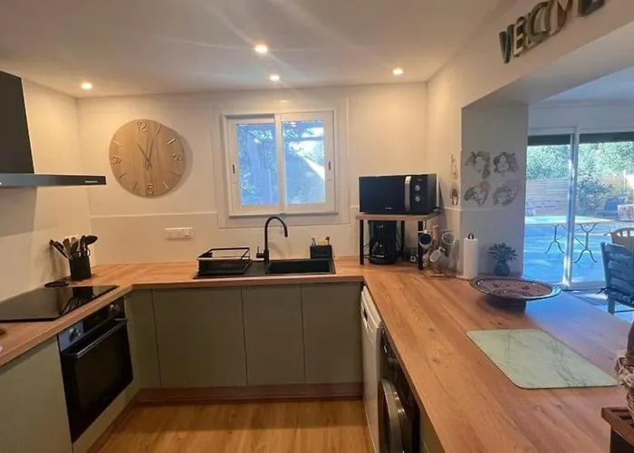 Vakantiehuis A Liccia Piscine 4pers Proche Et Port *